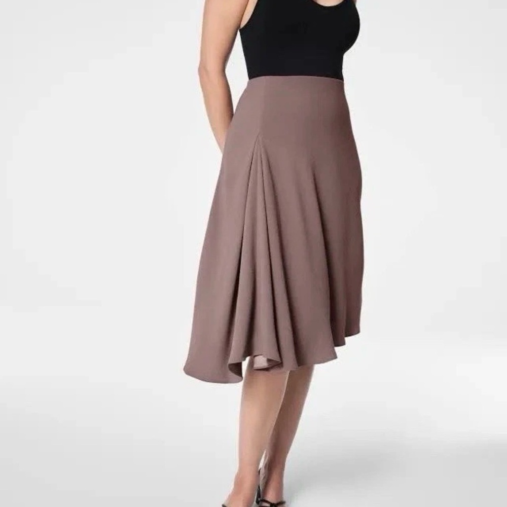 Spanx Carefree Crepe Asymmetrical Skirt taupe XL NWT A Line Satin slip flowy